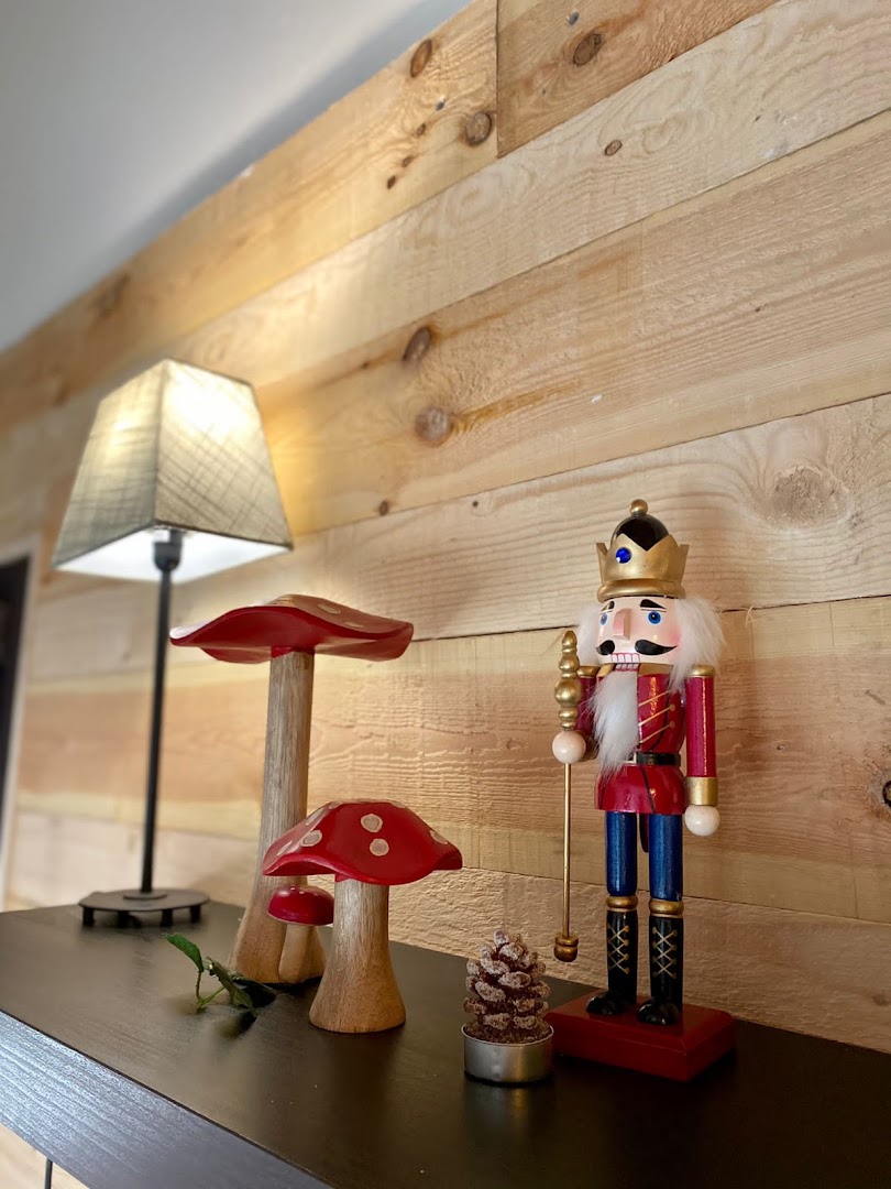 Forest Lodge · Photos 13